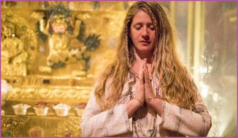 Temukan Rahasia Katie Griggs, Sang Guru Jagat